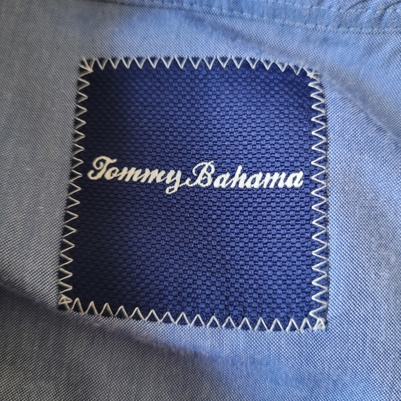 Tommy Bahama Floral Shirt size XXL Cotton Silk Blend Button Down Navy Coral - Picture 3 of 6